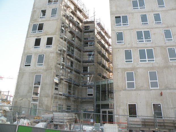  immeuble en chantier, rue des grands moulins, 13e